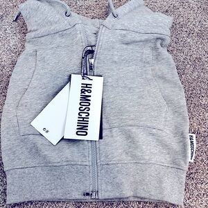 H&moschino sweatshirt skirt